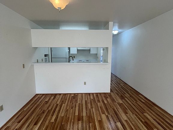 3rd image of 10 Piwai Ln #45-104