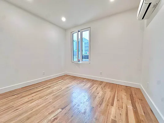 Rented by Doorway NYC, LLC | media 3