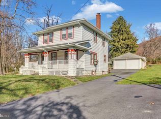420 Crystal Rock Rd, Temple, PA 19560