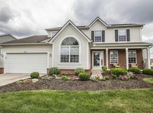 328 Dewfall Dr, Sunbury, OH 43074