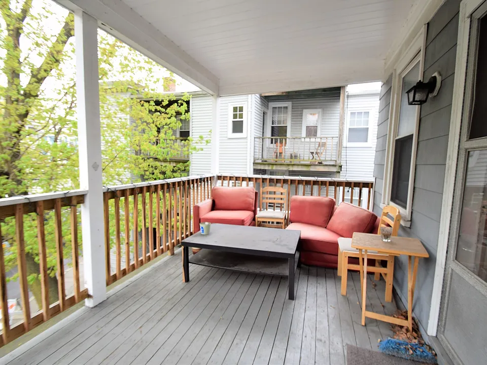 346 Faneuil St #1