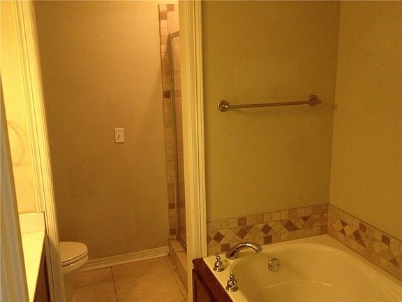 5th image of 2567 E Turtle Creek Dr