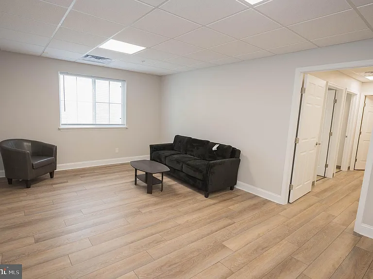 123 Bateman St #2-214B — Photo 31