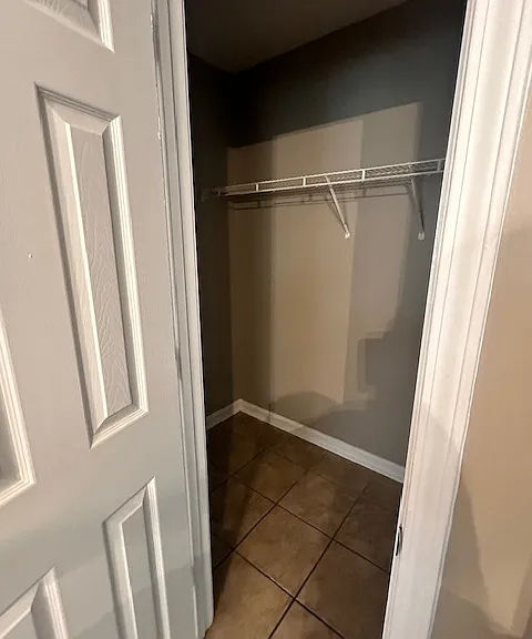 7787 Parkview Cir W — Photo 9