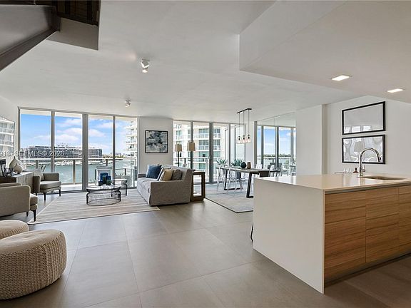 2nd image of 6620 Indian Creek Dr #Penthouse 712