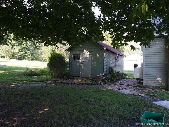 3rd image of 2407 Willian Ln