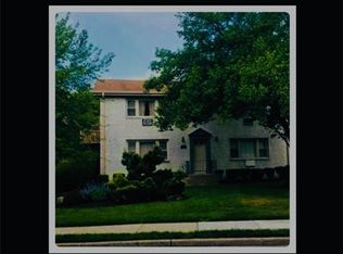 111 Finch Ln APT 1A, Islip, NY 11751
