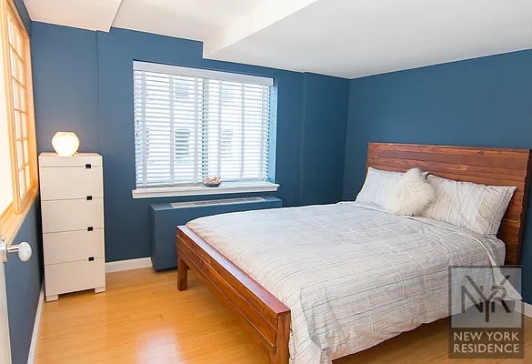 Rented by New York Residence | media 59