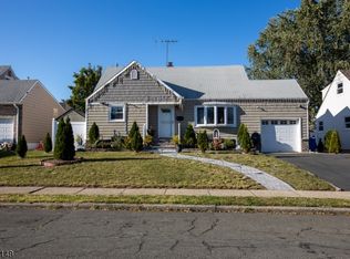 1671 Earl St, Union, NJ 07083