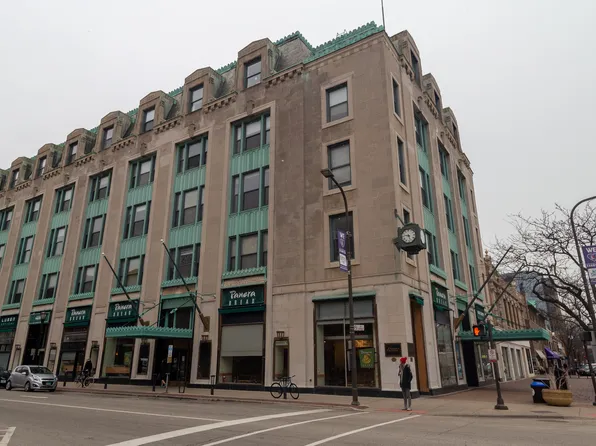 807 Church St APT 212, Evanston, IL 60201