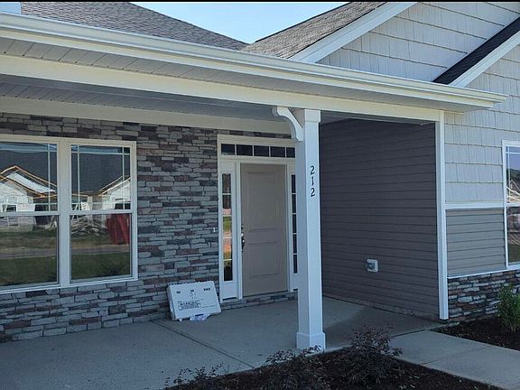 4th image of 804 Madison Ann Drive