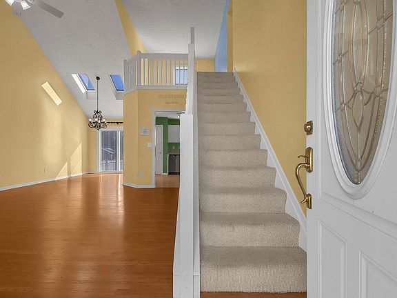 3rd image of 2968 Shady Knoll Ln