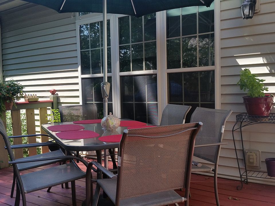 1st image of 3157 Caversham Park Ln