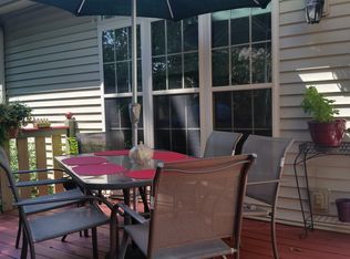 3157 Caversham Park Ln, Lexington, KY 40509