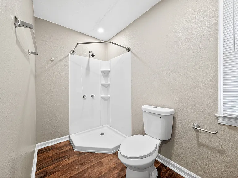 2848 Blan St — Photo 21
