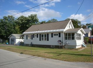 1879 Gray St, Schenectady, NY 12306