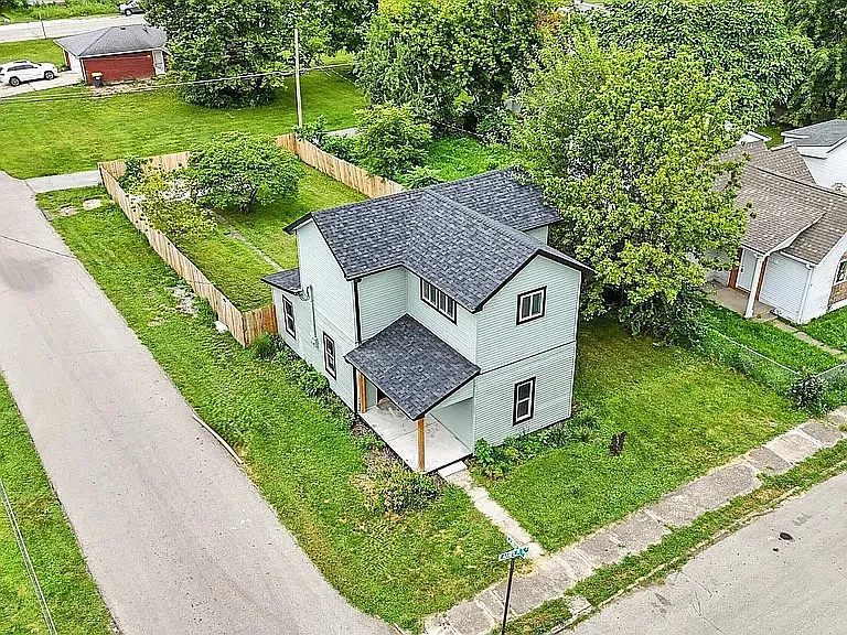 903 Lafayette St — Photo 34
