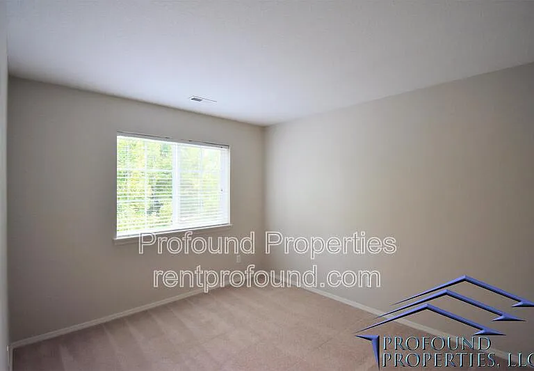 6055 SW 208th Pl — Photo 13