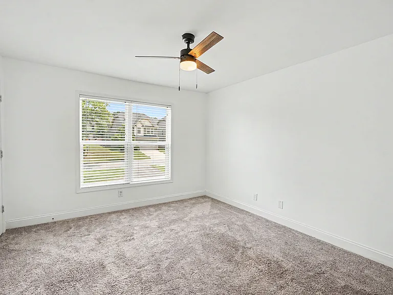 1800 Berryhill Rd — Photo 7