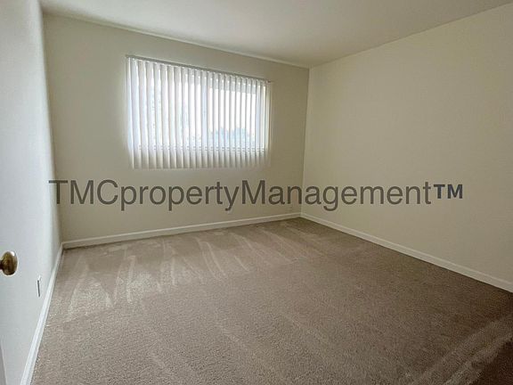 5th image of 1007 Willow St APT 13