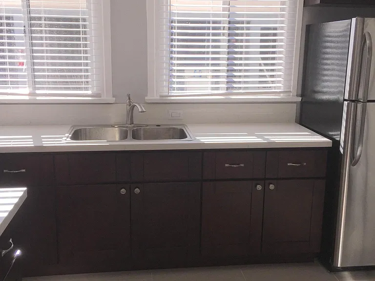 4259 Rosewood Ave — Photo 11