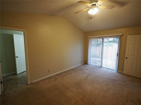 5th image of 1916 Holly Hill Dr #A