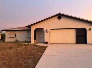 28 Clintwood Ave, Englewood, FL 34223