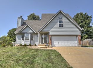 5740 McCormick Dr, Shawnee, KS 66226