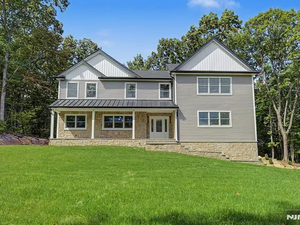 119 Stag Hill, Mahwah, NJ 07430