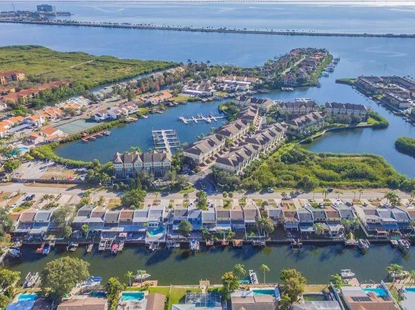 8817 Bay Pointe Dr #108, Tampa, FL 33615