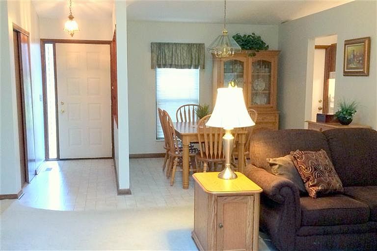 1st image of 6817 Netherland Dr