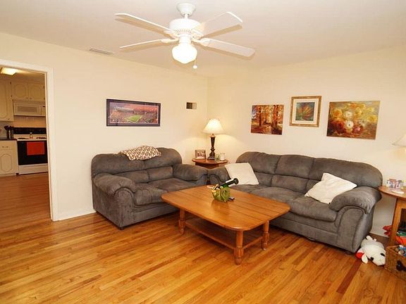 5th image of 305 Audubon Ave