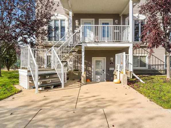 28 E Somerset Ln SE, Medicine Hat, AB T1B 0E5