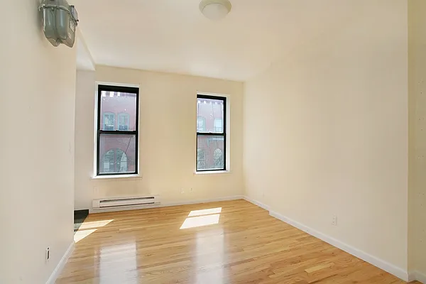 Rented by Corcoran | media 19