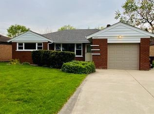 4104 Arnold Pl, Oak Lawn, IL 60453