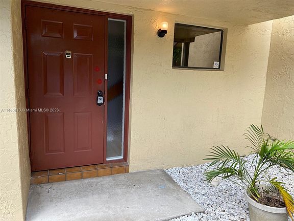 3rd image of 110 SW 97th Ter #110