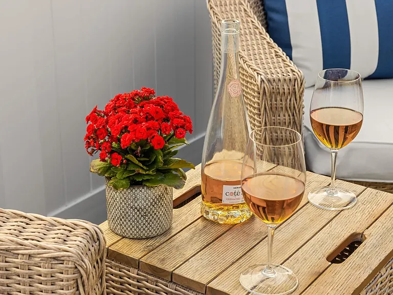 3060 Polk Ave — Photo 8