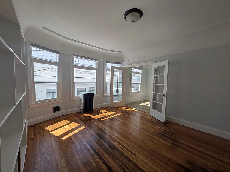 975 Jackson St #11 — Photo 2