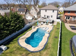 59 Beech St, Nutley, NJ 07110