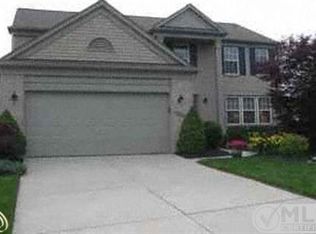 47011 Fieldview Ct, Canton, MI 48188
