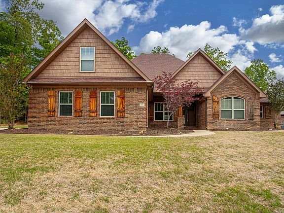 2nd image of 1002 Nature Way Dr