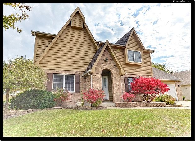 1st image of 404 Westwood Dr