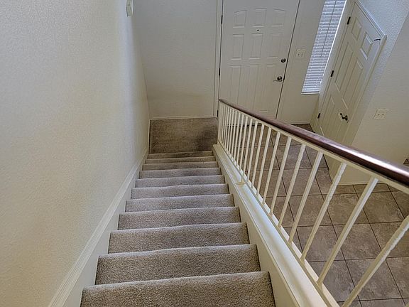 2nd image of 2628 Canyon Crest St