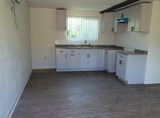 5856 1/2 S 8th Ave, Los Angeles, CA 90043