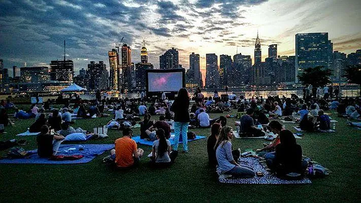 Sold by Real Direct | media 49