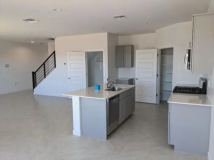 11164 S Weismann Dr — Photo 7