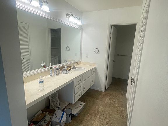 3rd image of 10250 Caminito Cuervo Unit 26