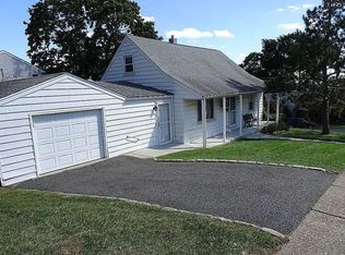 6 Stevens Rd, Clifton, NJ 07013