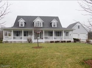 27083 36th St, Gobles, MI 49055