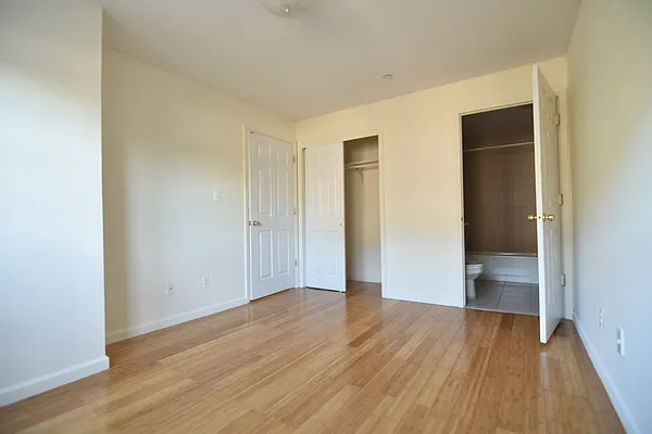 Rented by Clove Realty LLC | media 22